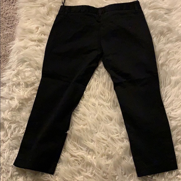 Capris - Picture 3 of 3